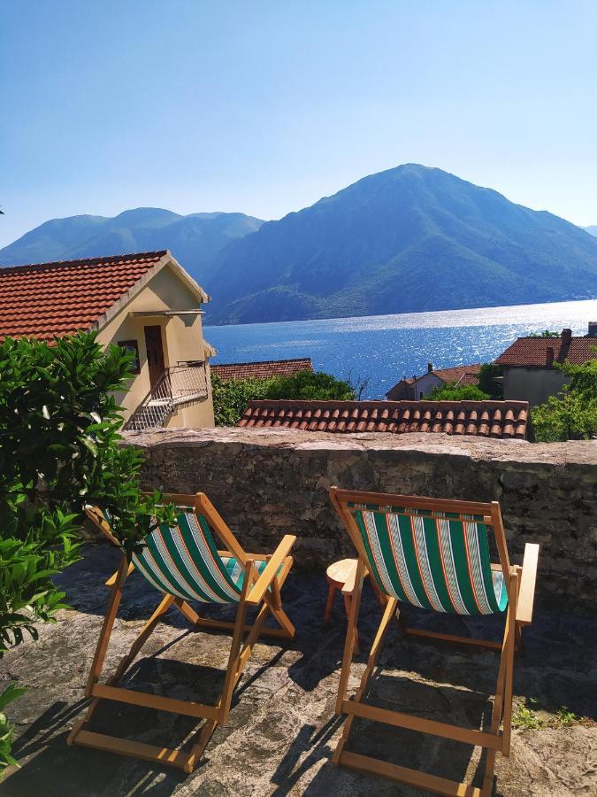 Guest House Maza Kotor Exteriör bild