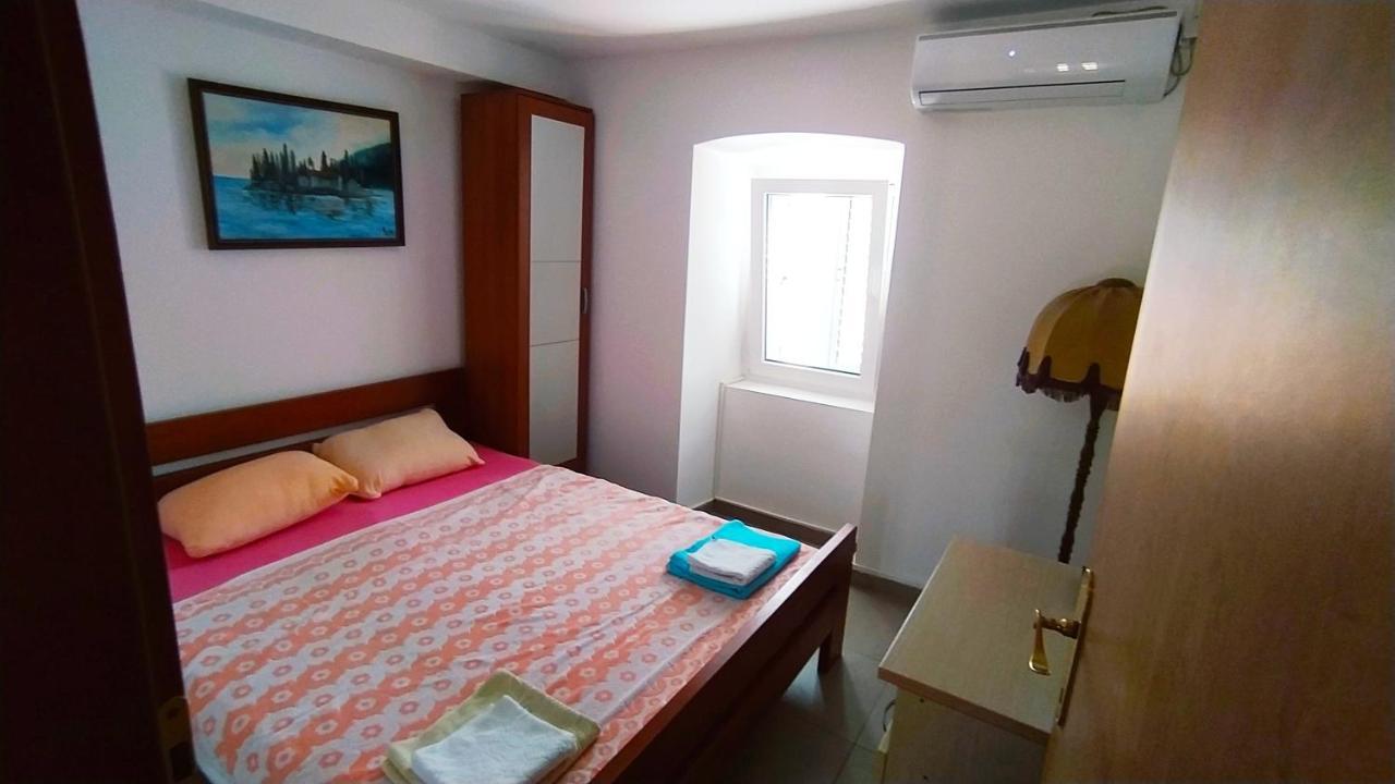 Guest House Maza Kotor Exteriör bild
