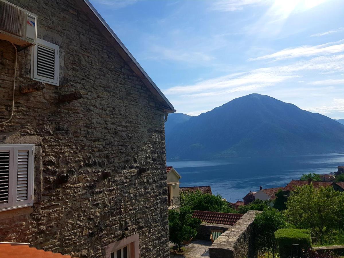 Guest House Maza Kotor Exteriör bild